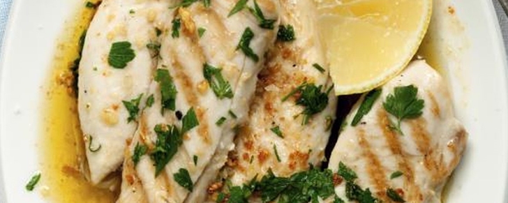 Grilled chicken breast and lemon